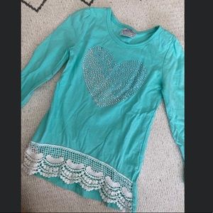 Girl’s 4T Long Sleeve